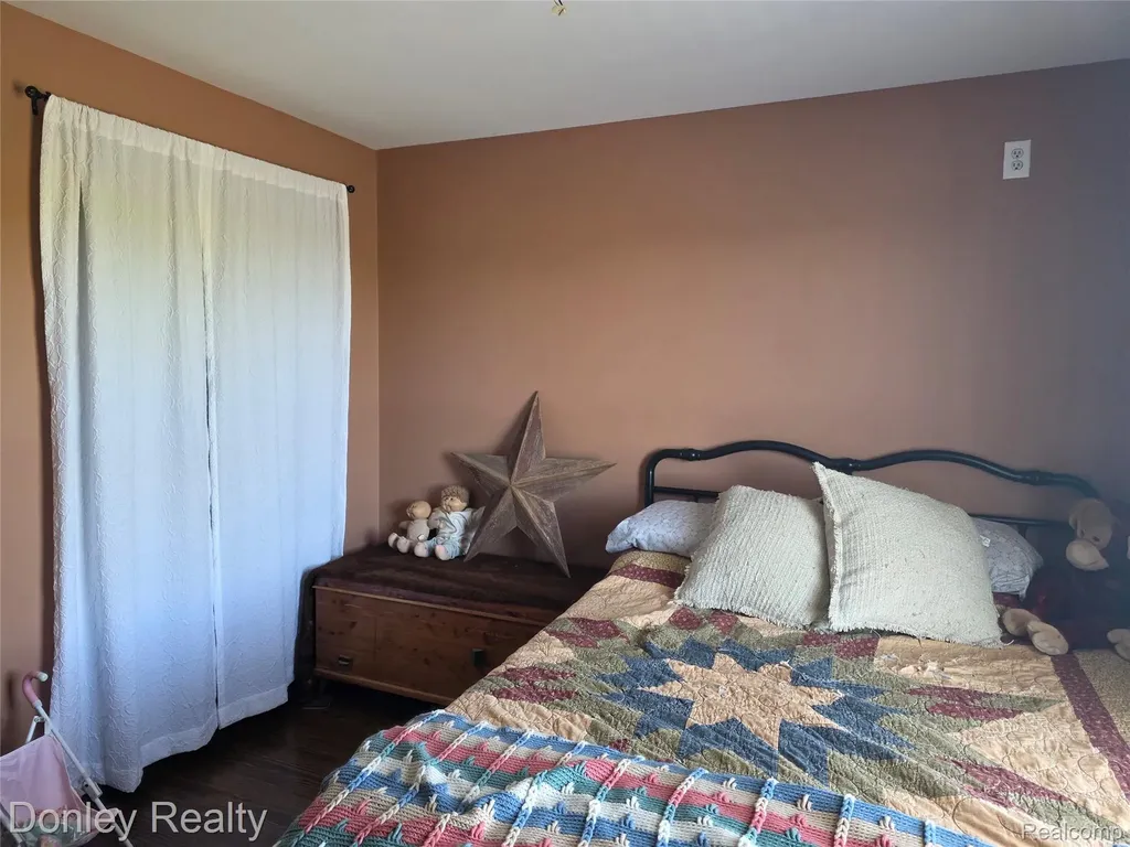 5121 Cotter Road Marlette City MI 48453