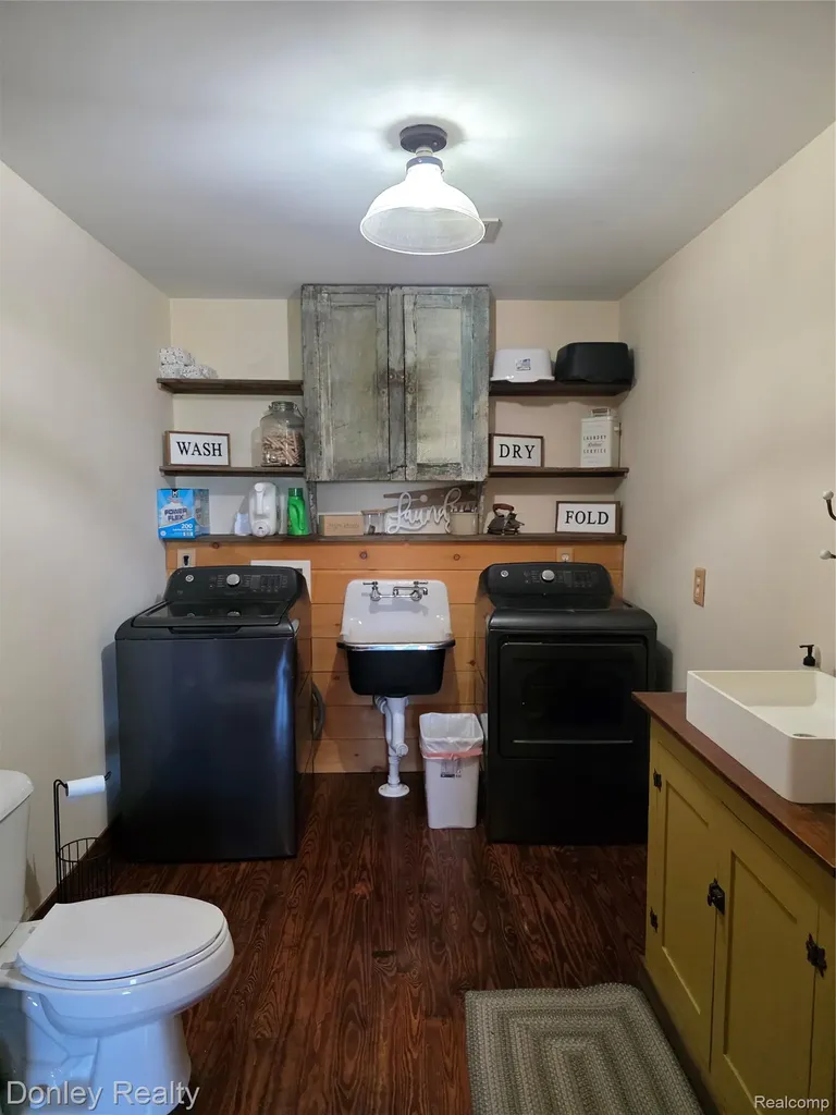 5121 Cotter Road Marlette City MI 48453