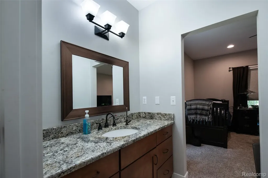 3957 Mill Lake Road Orion Charter Township MI 48360