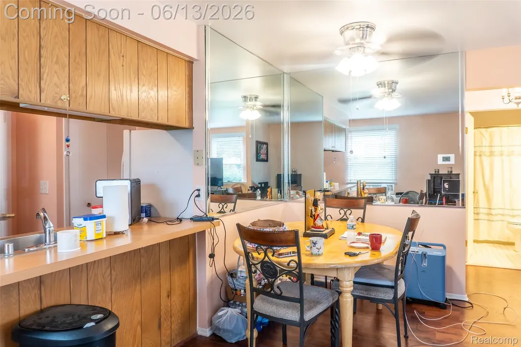 1442 Mariner Drive Walled Lake City MI 48390