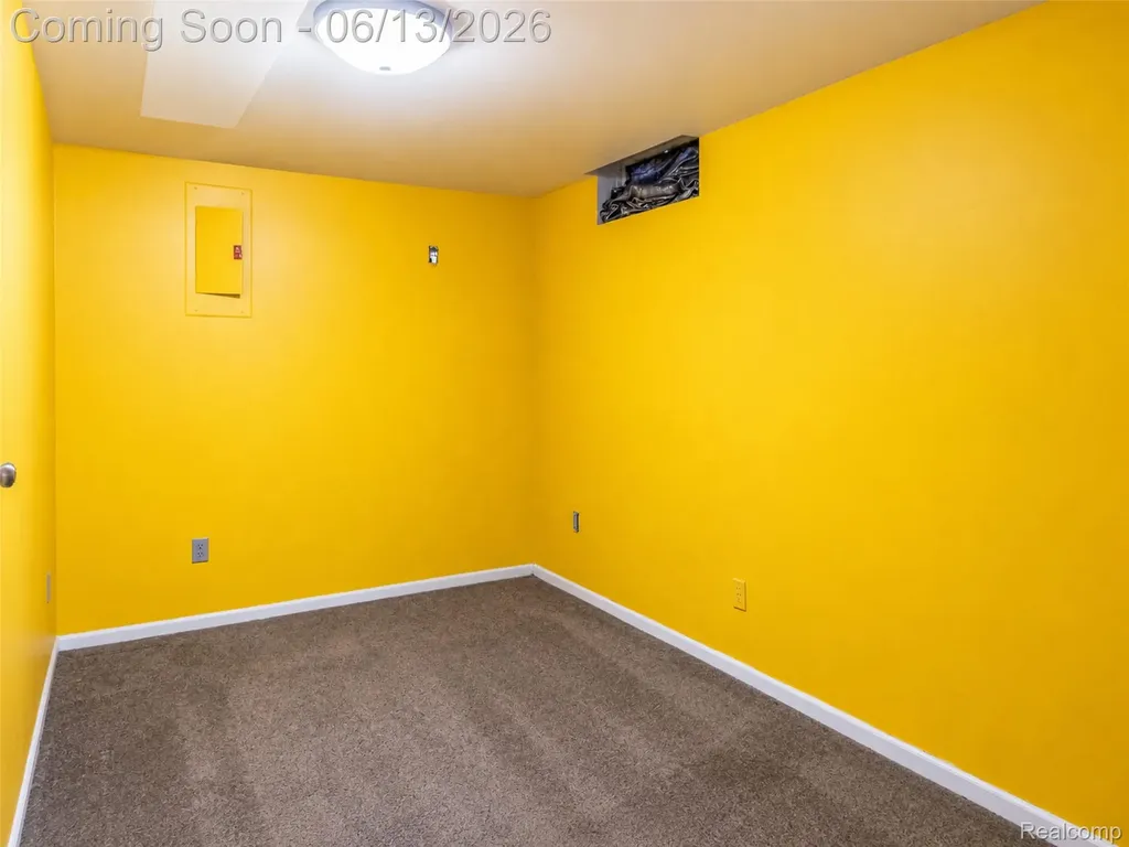 1442 Mariner Drive Walled Lake City MI 48390
