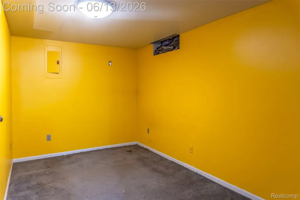 1442 Mariner Drive Walled Lake City MI 48390