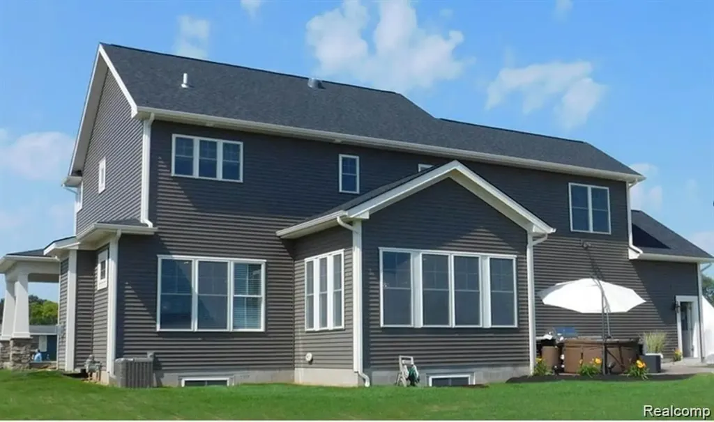 7345 Verona Drive West Bloomfield Charter Township MI 48322