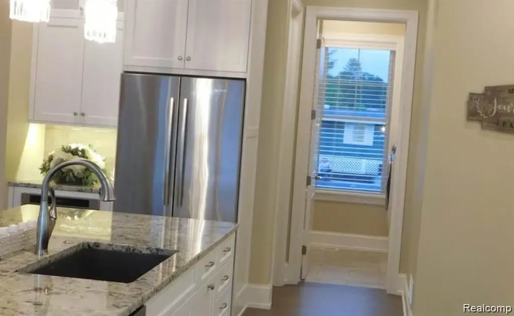 7345 Verona Drive West Bloomfield Charter Township MI 48322