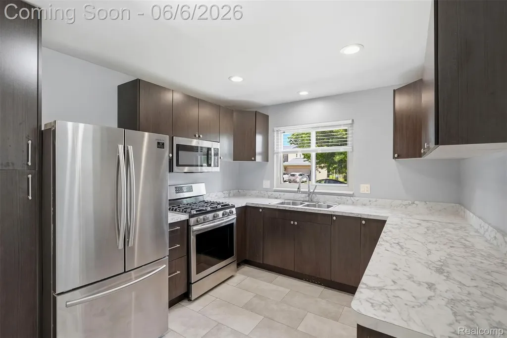 43673 Antietam Court Canton Charter Township MI 48188