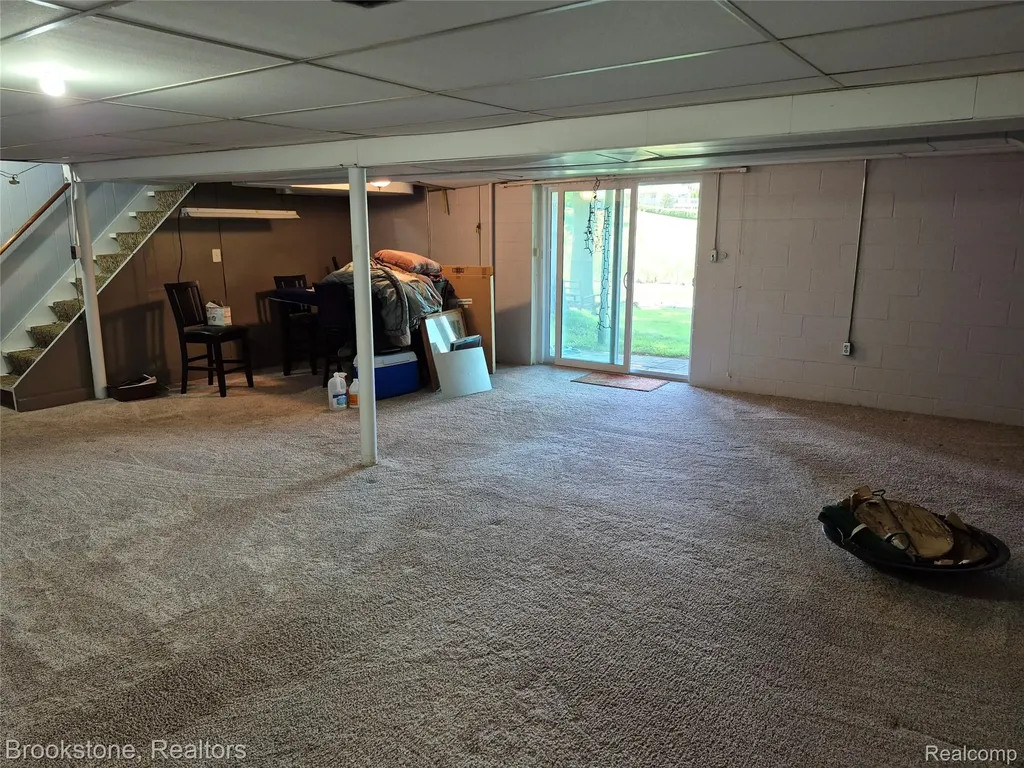 4295 Sashabaw Road Waterford Charter Township MI 48329