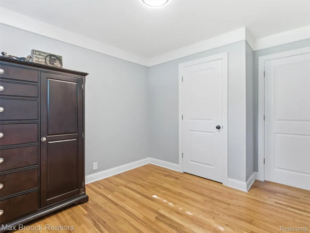 47375 Harry Street Shelby Charter Township MI 48317
