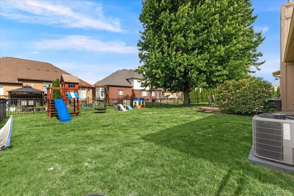 51965 Sequoya Drive Macomb Township MI 48042