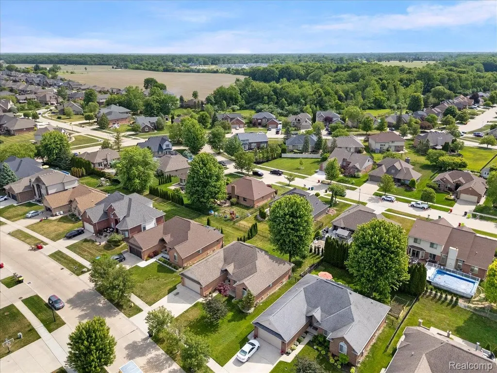 51965 Sequoya Drive Macomb Township MI 48042