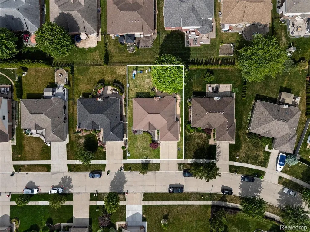 51965 Sequoya Drive Macomb Township MI 48042