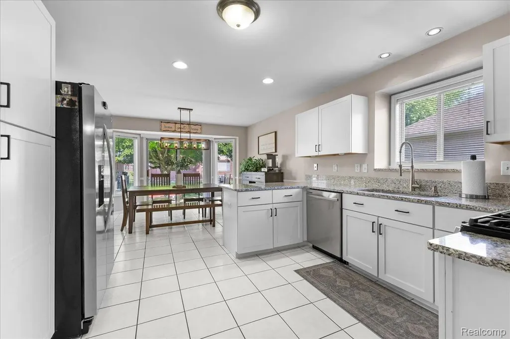 51965 Sequoya Drive Macomb Township MI 48042
