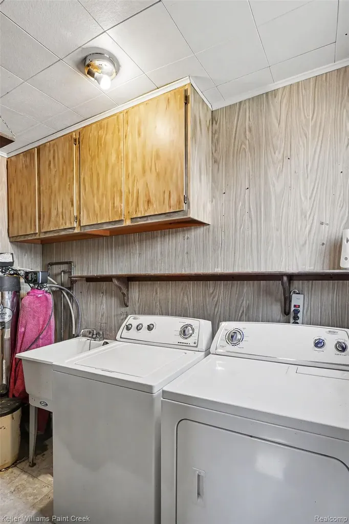 2295 Davista Drive Highland Charter Township MI 48356