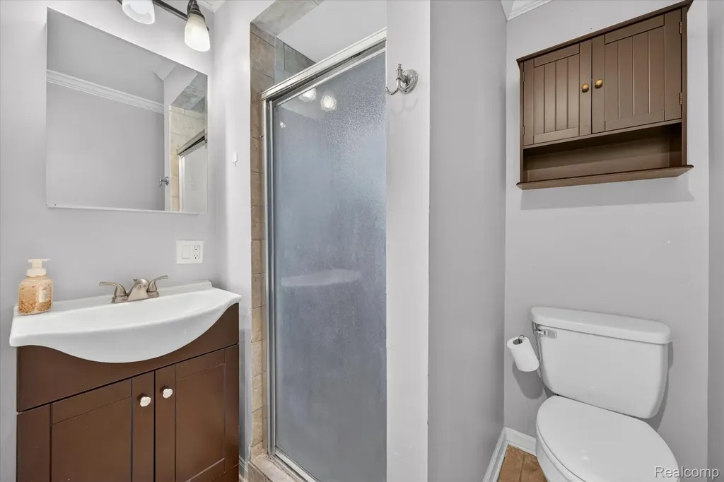401 W Liberty Street South Lyon City MI 48178