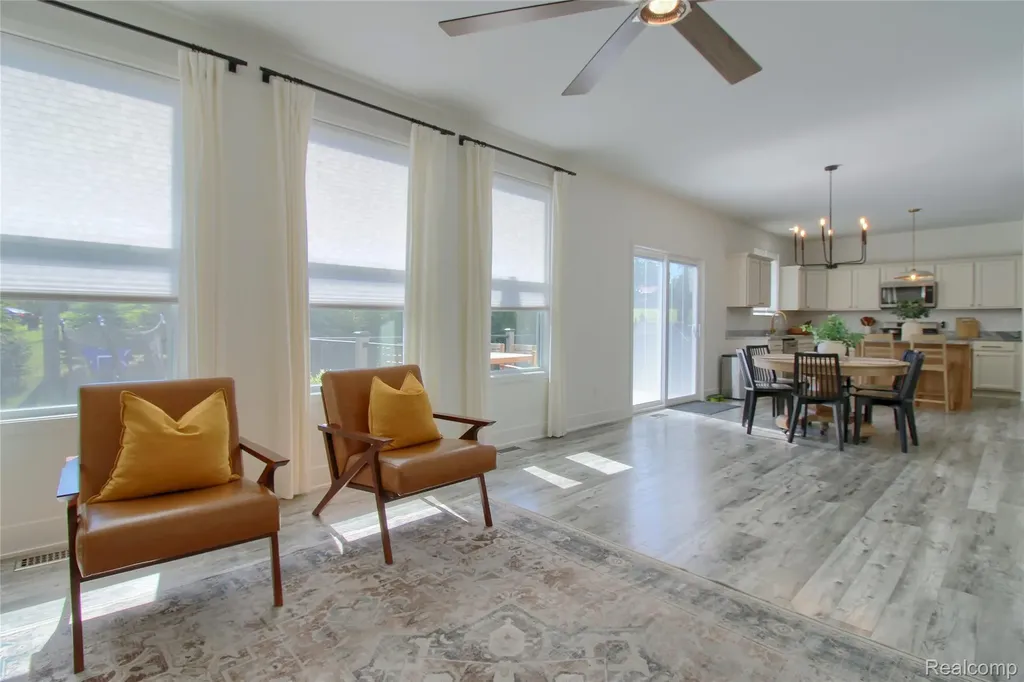 30932 Asbury Hill Drive Lyon Charter Township MI 48165