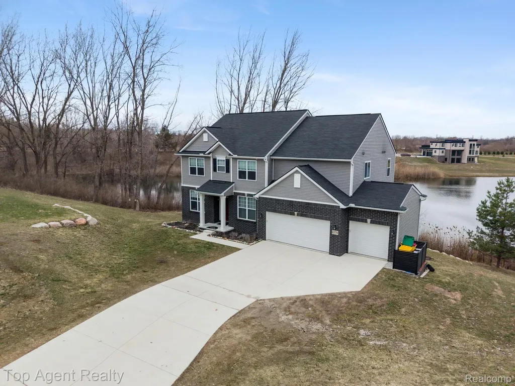 63770 Dequindre Road Washington Township MI 48095