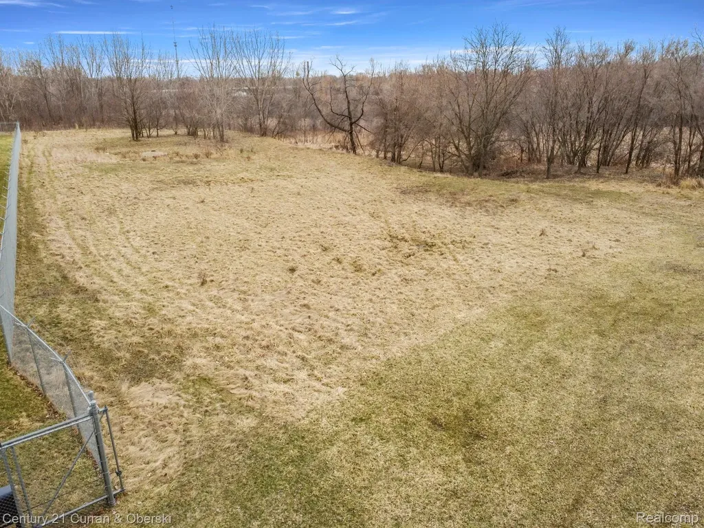 1139 S Dettman Road Leoni Township MI 49203