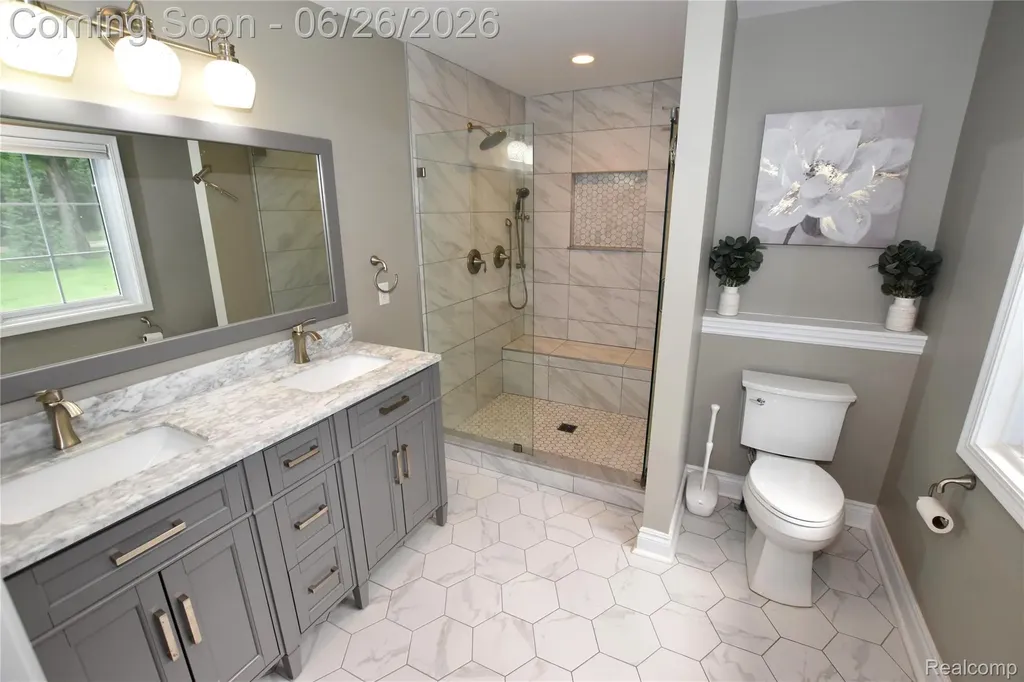 9497 Ellis Road Springfield Charter Township MI 48348