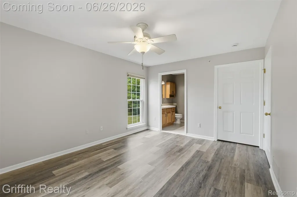 4271 Deeside Drive Brighton City MI 48116