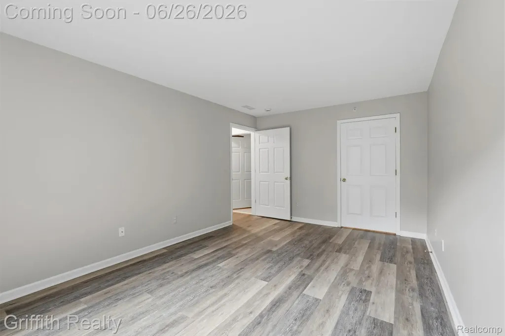 4271 Deeside Drive Brighton City MI 48116