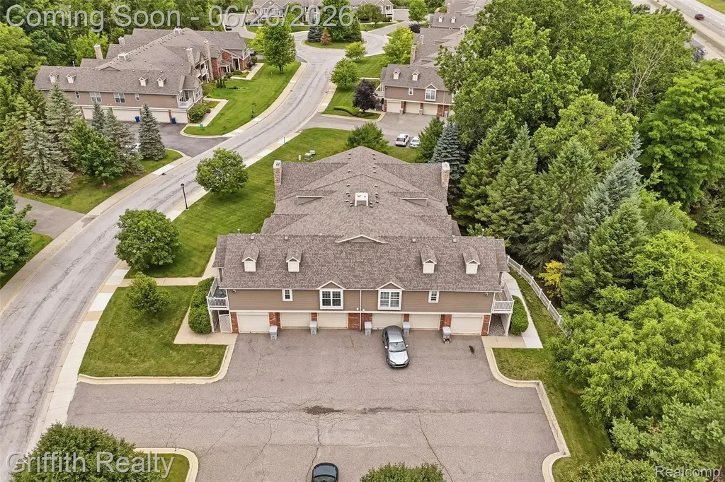 4271 Deeside Drive Brighton City MI 48116
