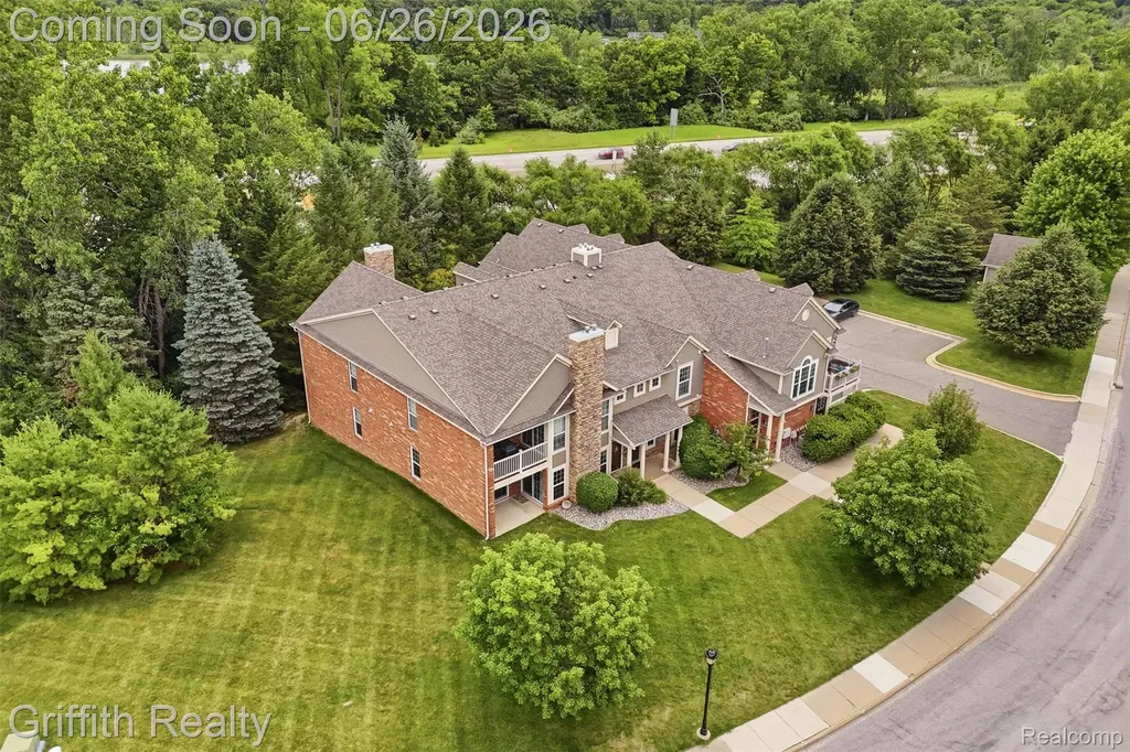 4271 Deeside Drive Brighton City MI 48116