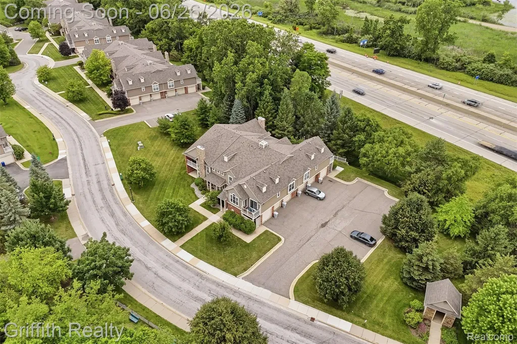 4271 Deeside Drive Brighton City MI 48116