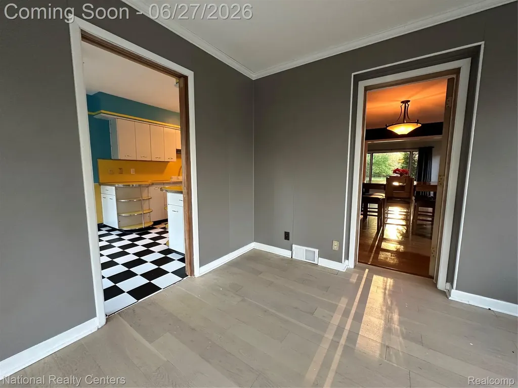 821 Pemberton Road Grosse Pointe Park City MI 48230