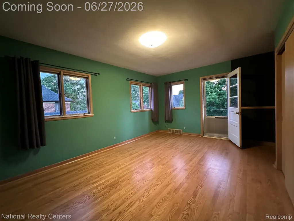 821 Pemberton Road Grosse Pointe Park City MI 48230