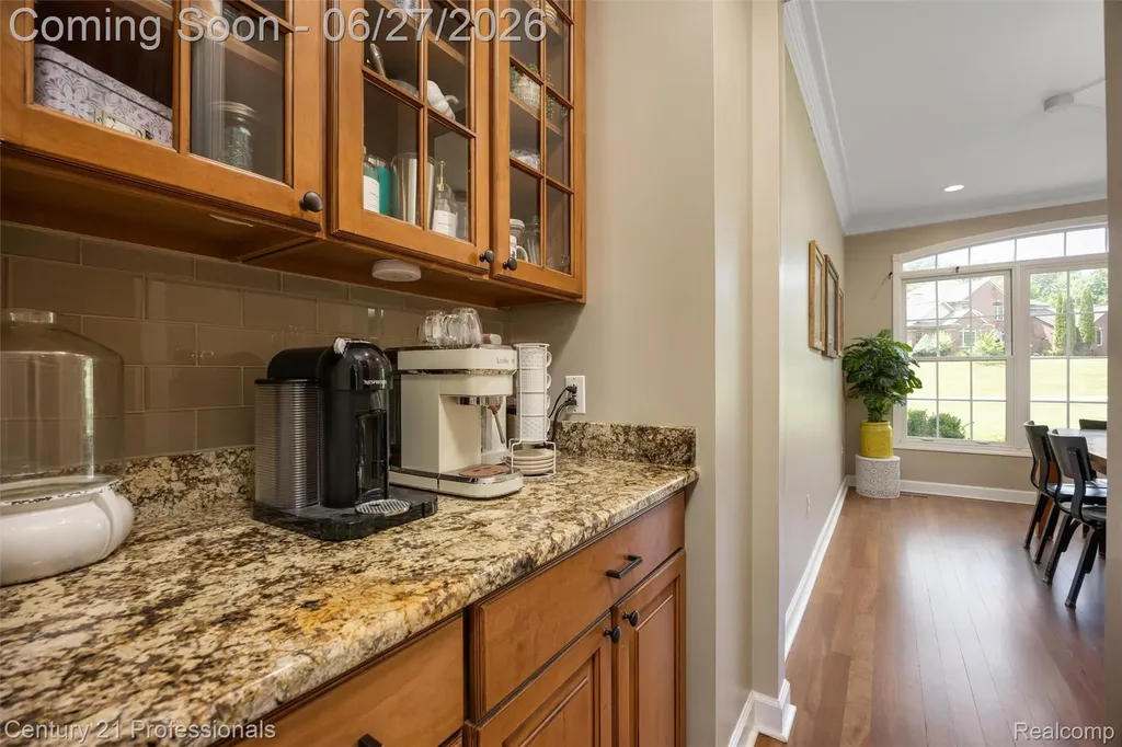 8928 Wild Iris Court Springfield Charter Township MI 48350