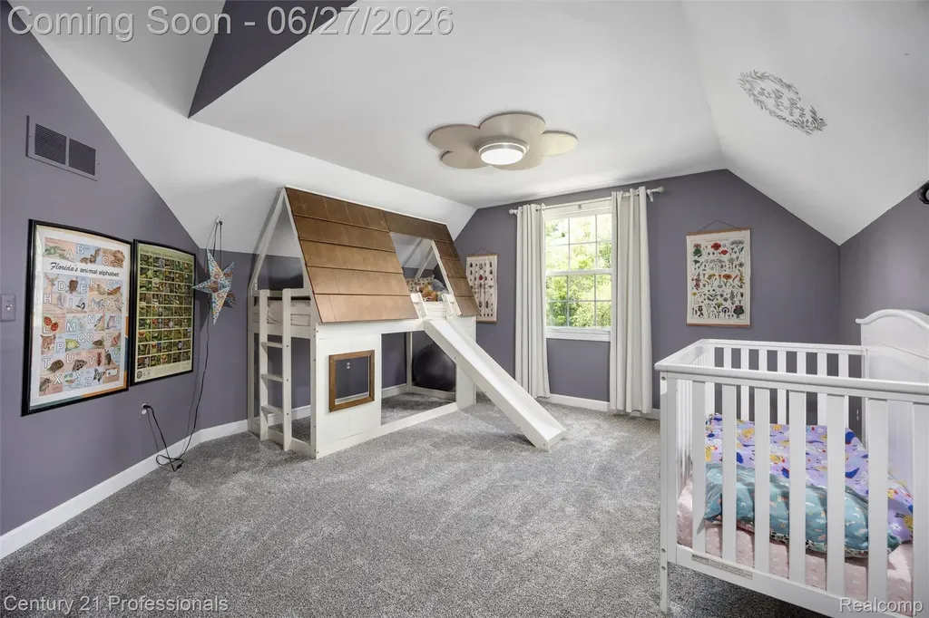 8928 Wild Iris Court Springfield Charter Township MI 48350