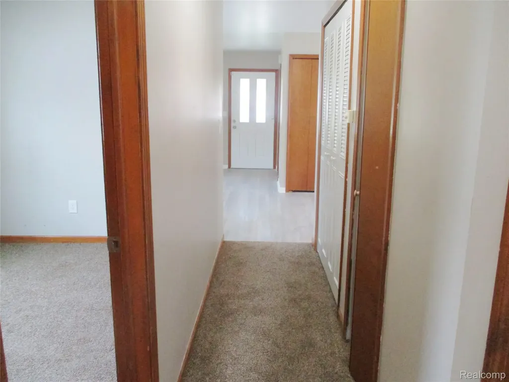 23777 Piper Avenue Eastpointe City MI 48021
