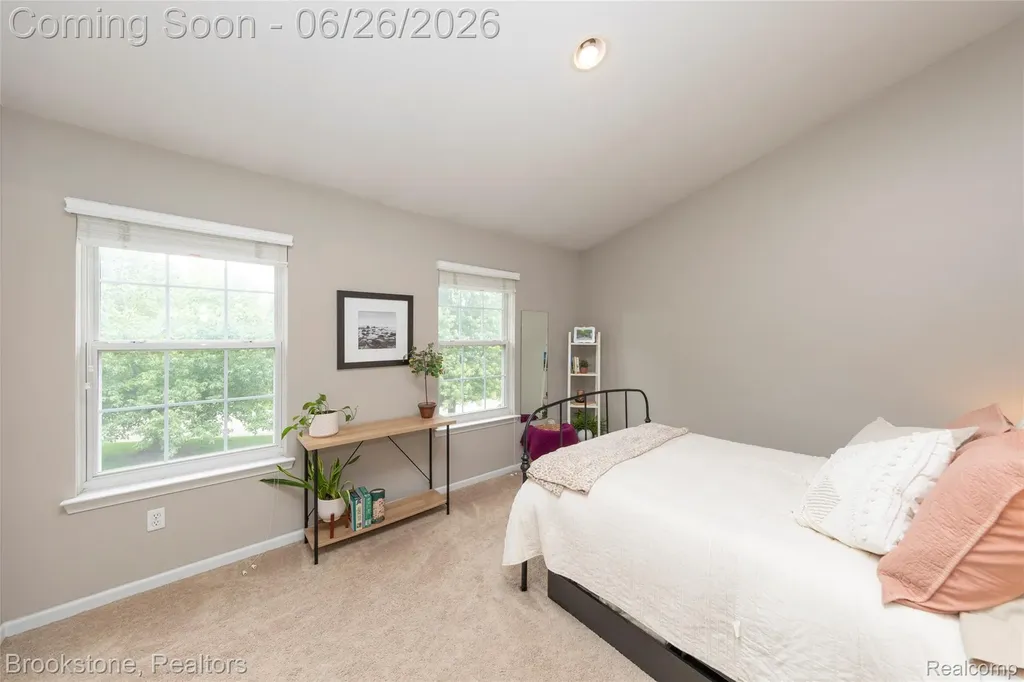 5017 Leyland Drive Independence Charter Township MI 48348