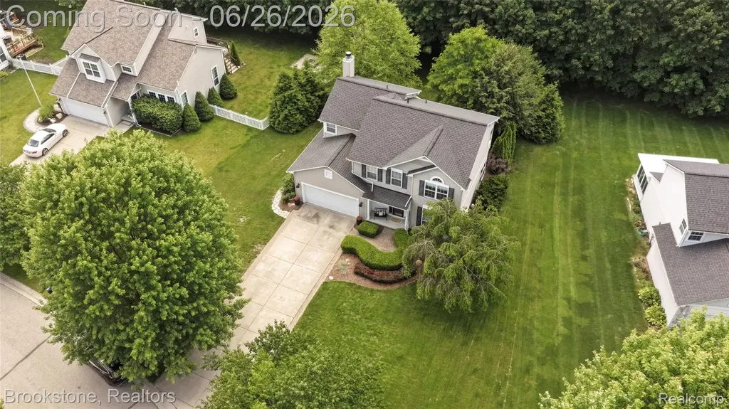 5017 Leyland Drive Independence Charter Township MI 48348
