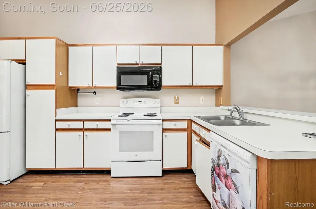 13311 Whittier Drive Sterling Heights City MI 48312