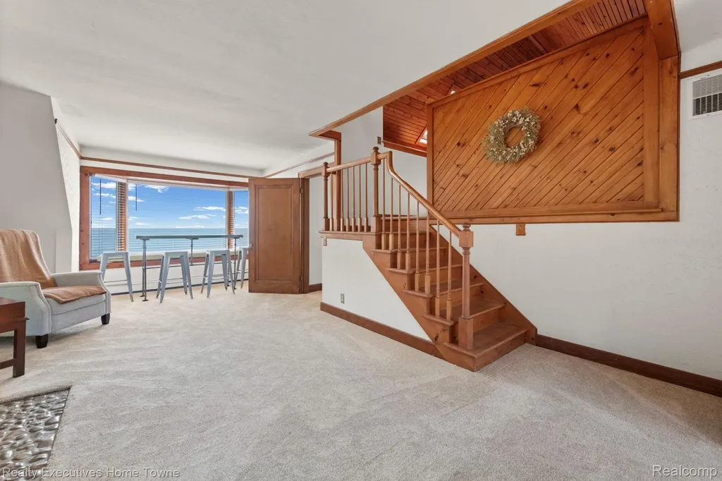 8308 Lakeshore Burtchville Township MI 48059