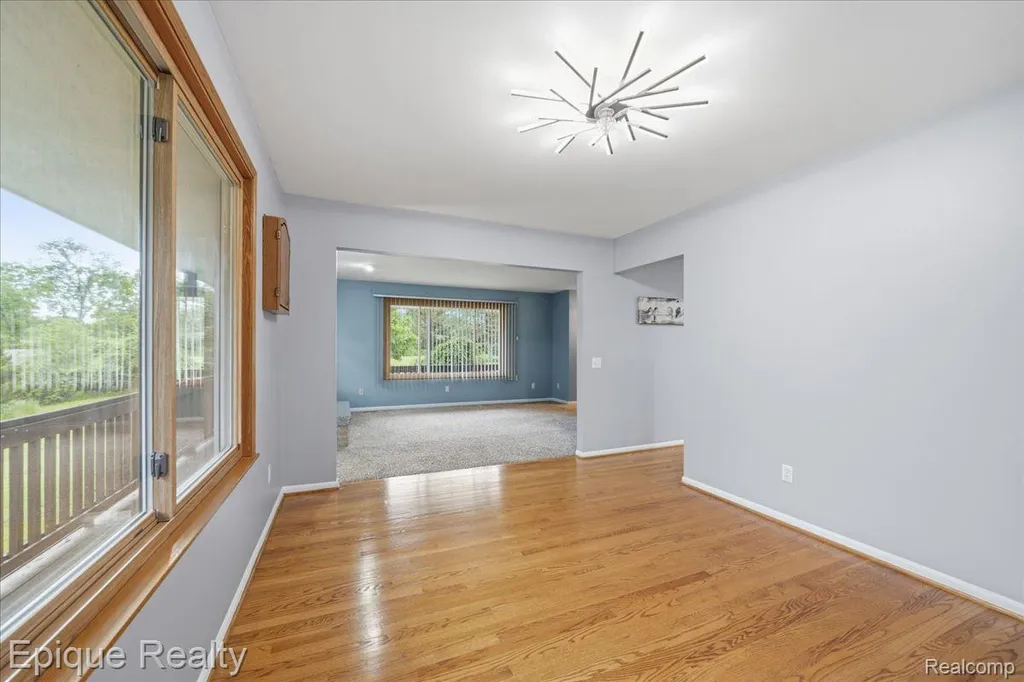 1221 Rhodes Road Orion Charter Township MI 48360