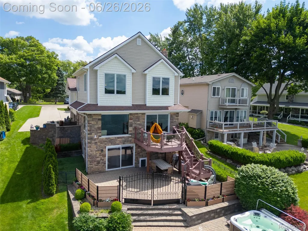 3160 Lexington Road Waterford Charter Township MI 48328