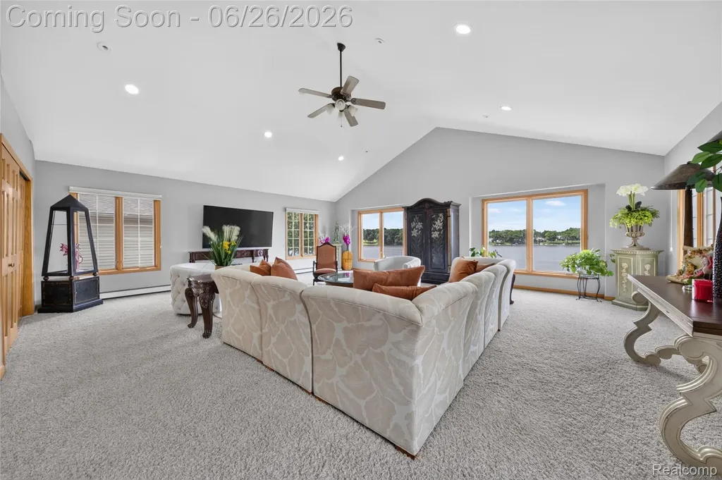 3160 Lexington Road Waterford Charter Township MI 48328