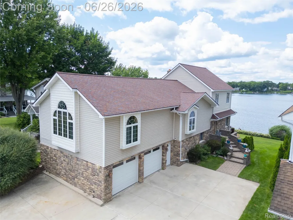 3160 Lexington Road Waterford Charter Township MI 48328