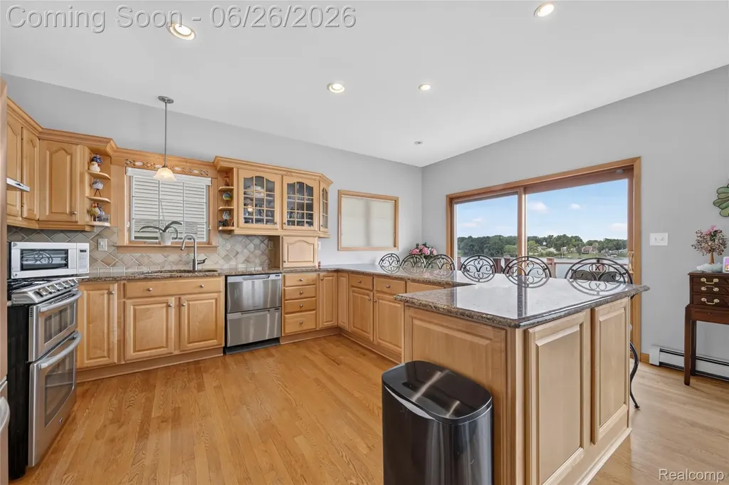 3160 Lexington Road Waterford Charter Township MI 48328