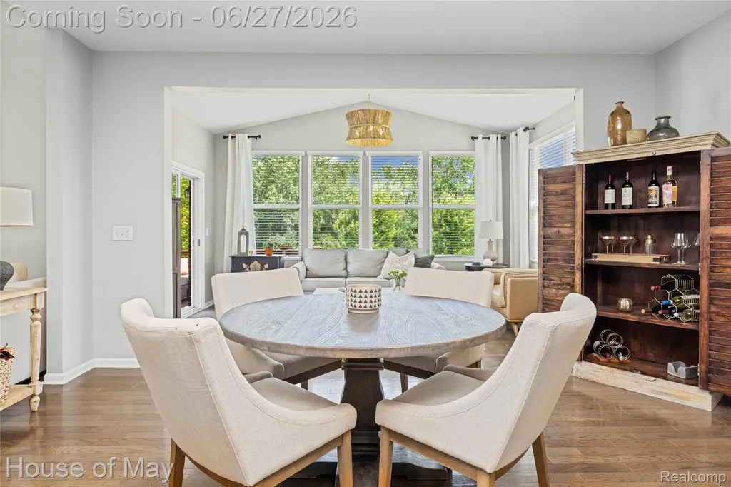 5830 Waycroft Court Commerce Charter Township MI 48382