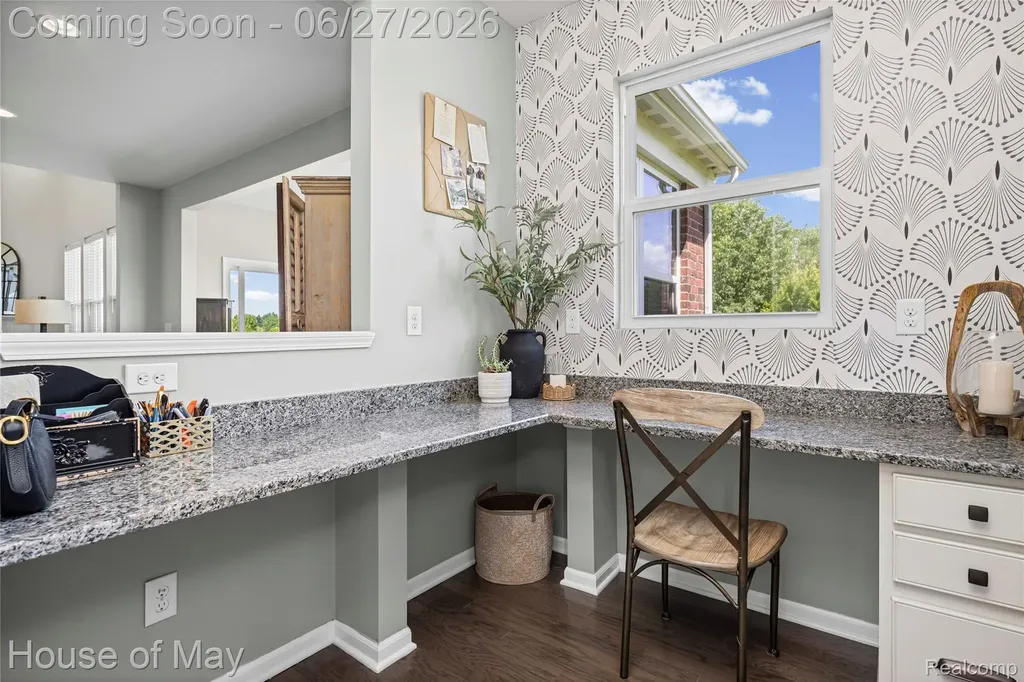 5830 Waycroft Court Commerce Charter Township MI 48382
