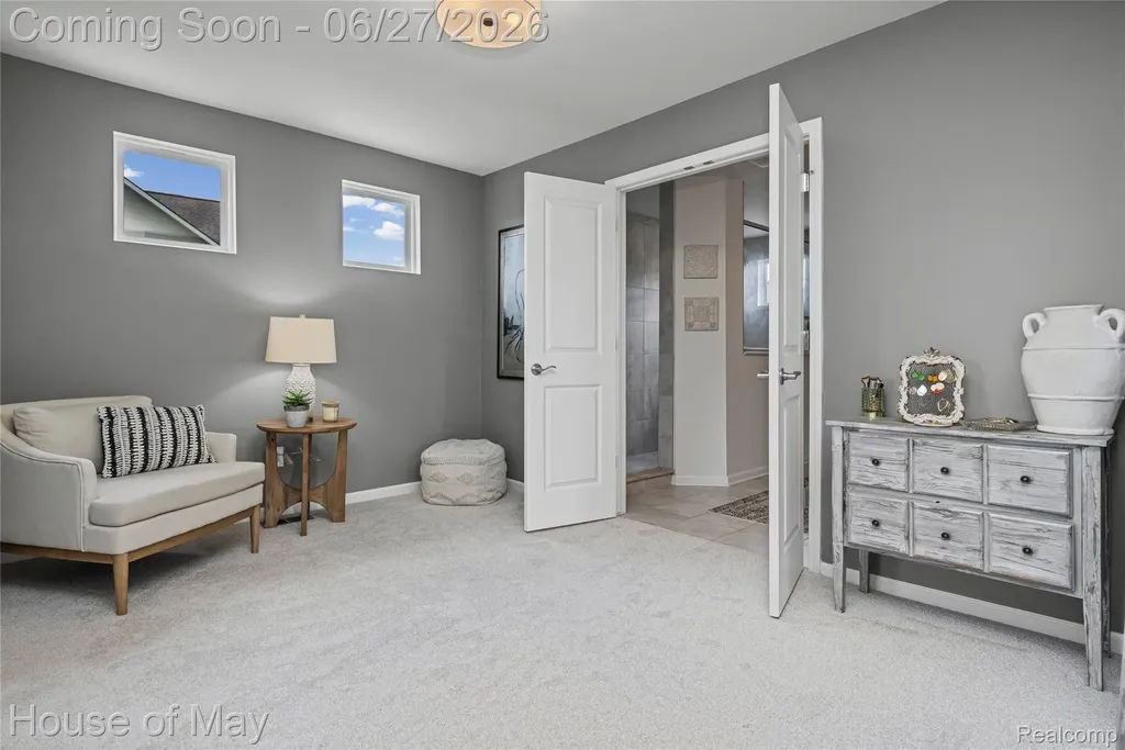 5830 Waycroft Court Commerce Charter Township MI 48382