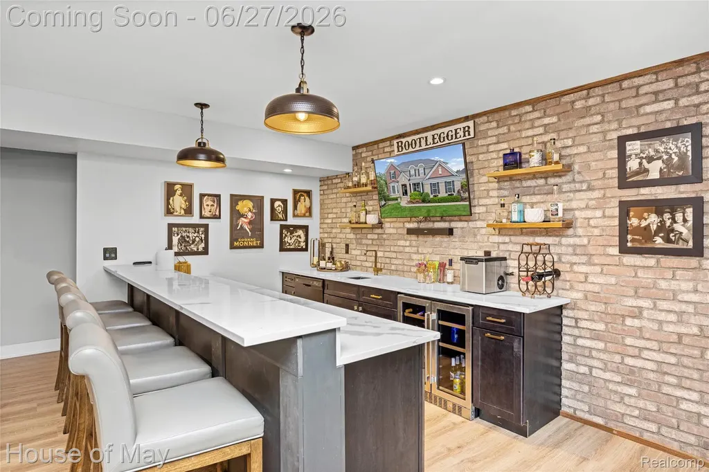 5830 Waycroft Court Commerce Charter Township MI 48382