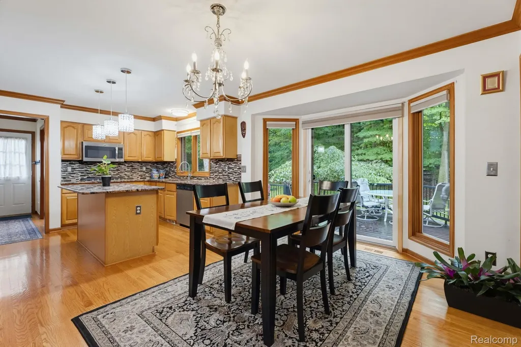 21596 Chase Drive Novi City MI 48375