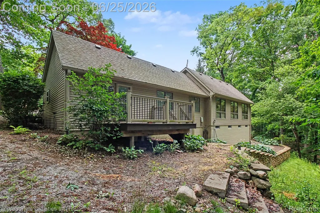 4863 Split Rail Drive Brighton Township MI 48114
