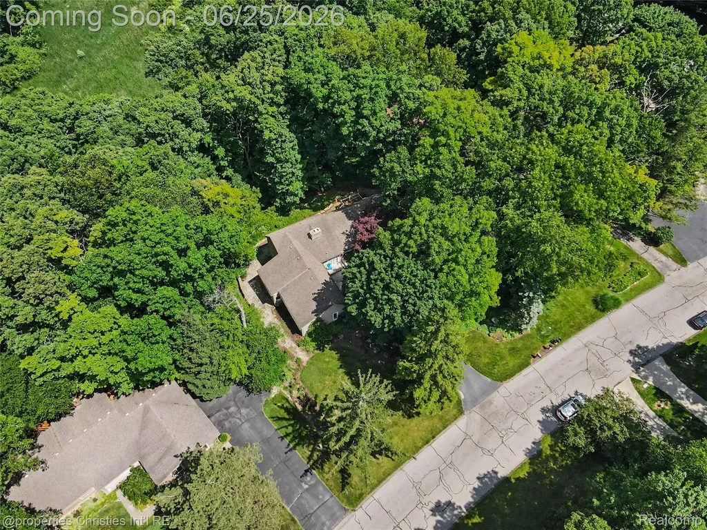 4863 Split Rail Drive Brighton Township MI 48114