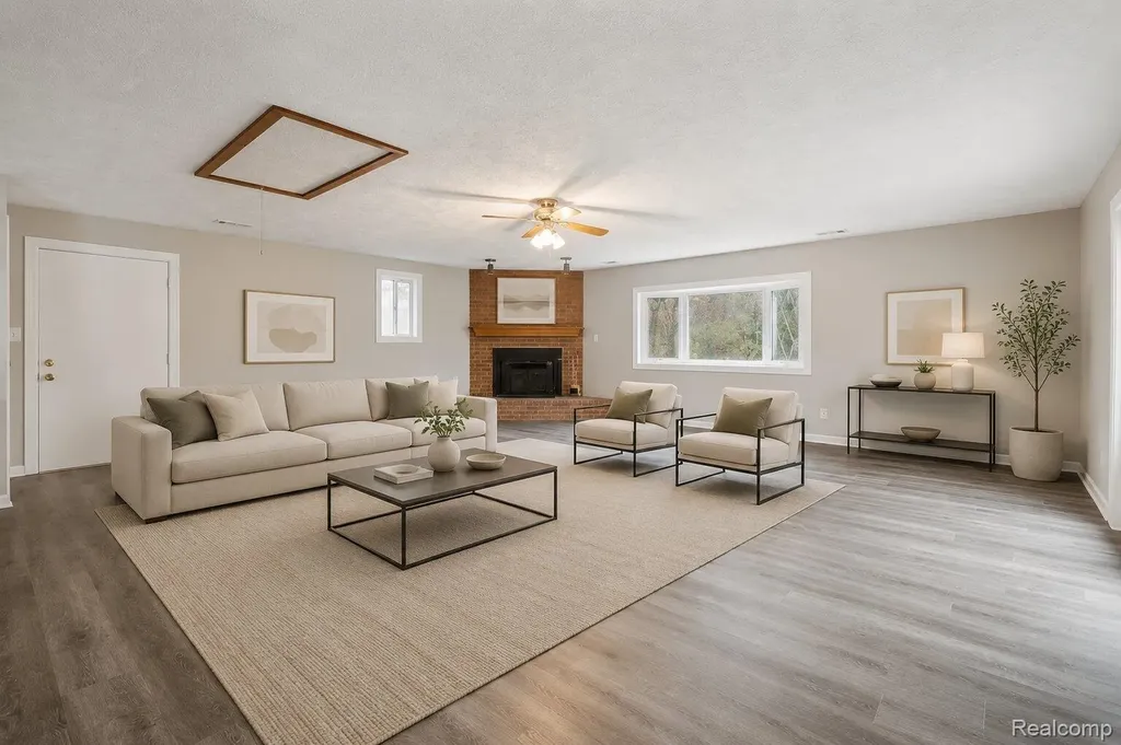 15635 Martinsville Road Van Buren Charter Township MI 48111