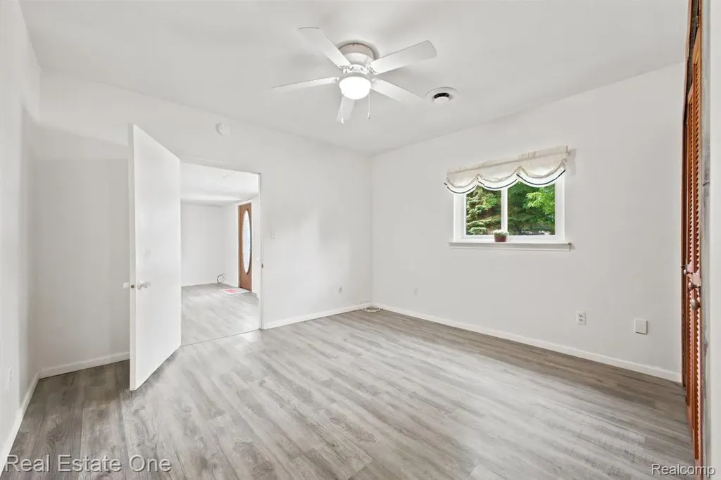3003 Longview Avenue Rochester Hills City MI 48307