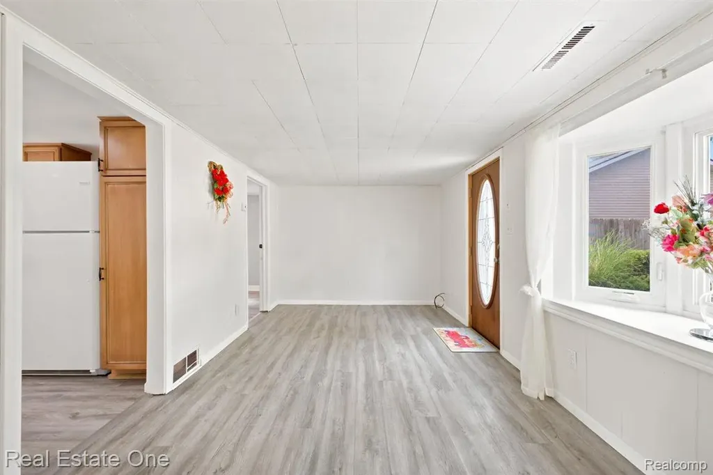 3003 Longview Avenue Rochester Hills City MI 48307